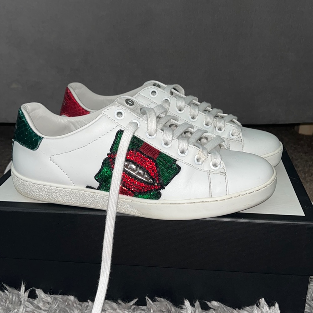 Gucci sneakers